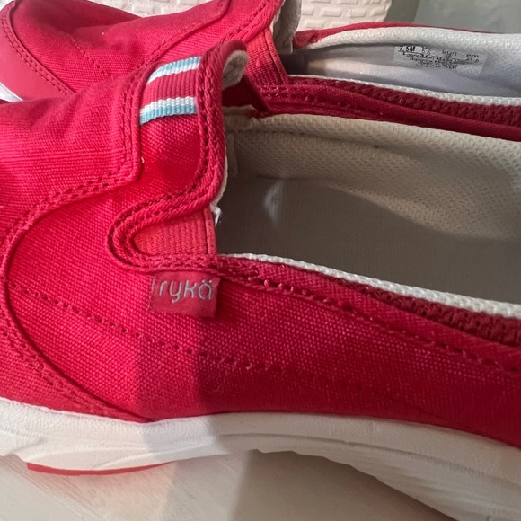 RYKA Slip on 7.5 - Picture 5 of 10